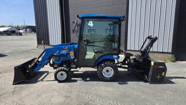 2023 LS Tractor MT122CAB+SOUFFLEUR – Image 3