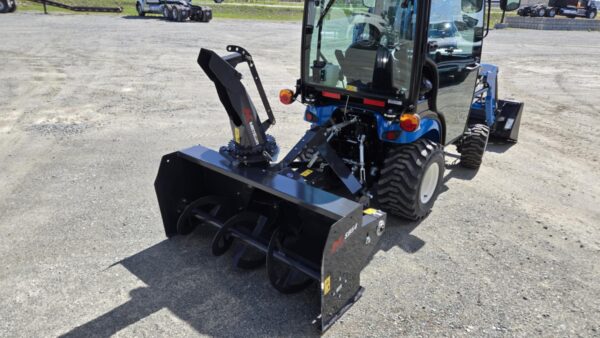 2023 LS Tractor MT122CAB+SOUFFLEUR – Image 7