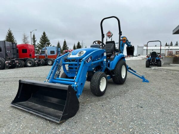 2025 LS TRACTOR XJ2025 – Image 11