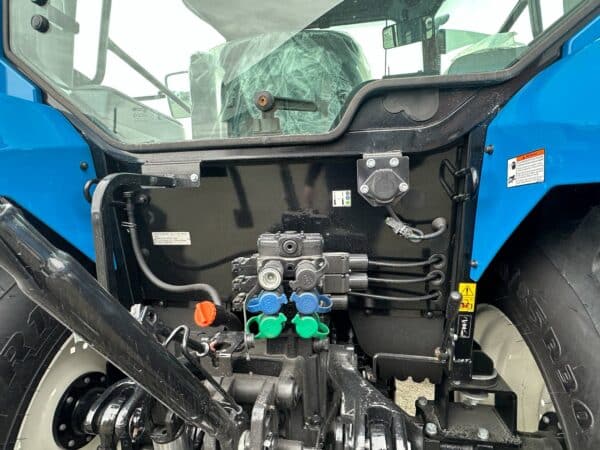 🚨 MÉGA PROMO   2024 LS TRACTOR MT573CPS – Image 16