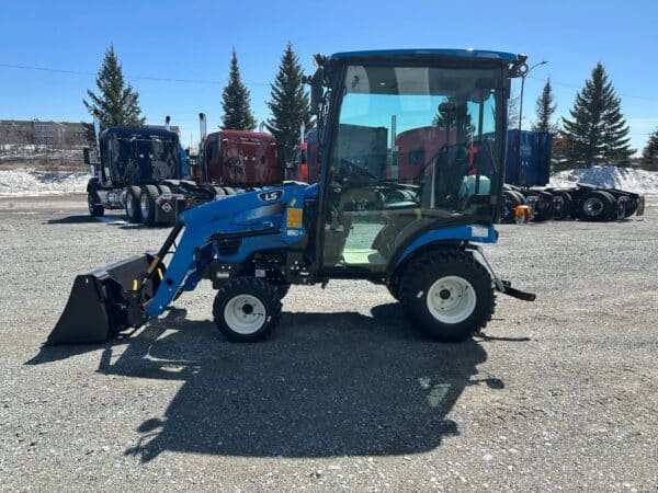 2025 LS TRACTOR MT122 CABINE – Image 6