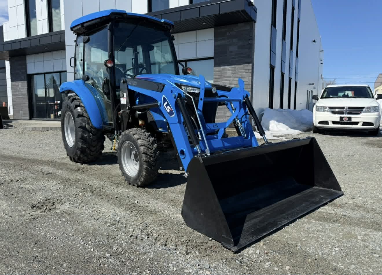 2026 LS TRACTOR MT226HEC