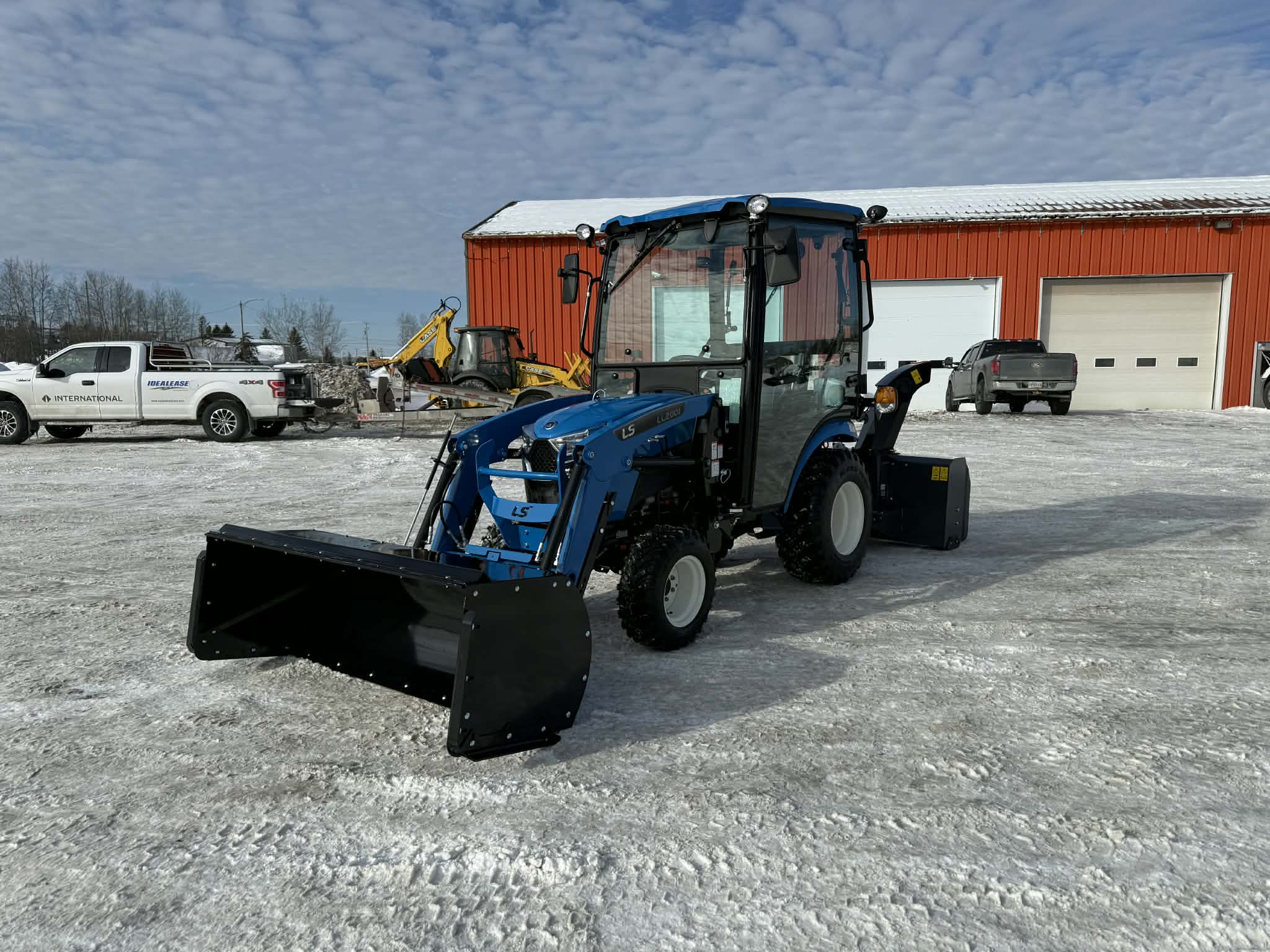 2026 LS Tractor MT225S – Ensemble d’hiver complet – Image 3