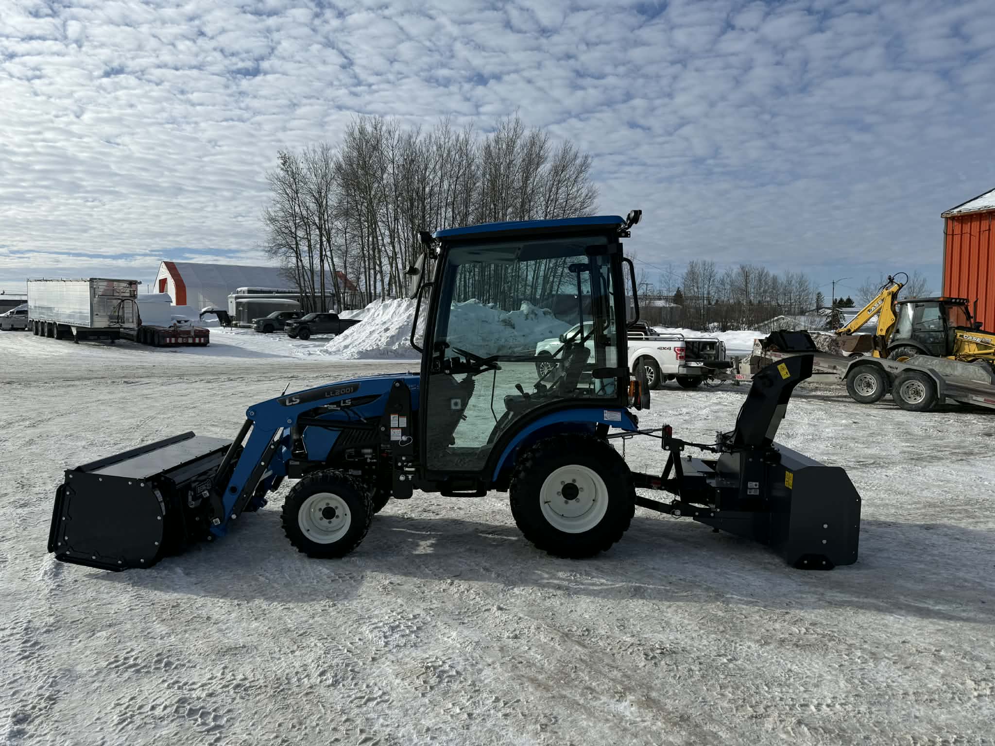 2026 LS Tractor MT225S – Ensemble d’hiver complet – Image 6